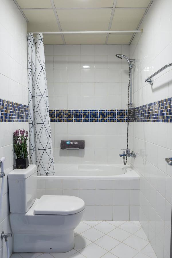 Higuests - Cozy Studio With Panoramic Views On The Lake Lägenhet Dubai Exteriör bild